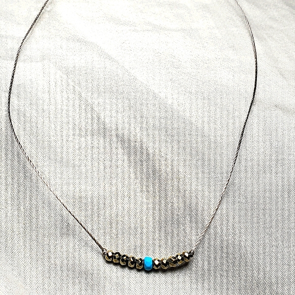 minimal turquoise necklace - Picture 6 of 8
